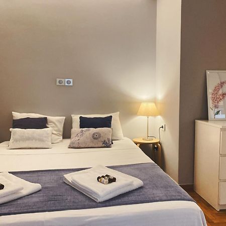 Cozy Newly Renovated 1 Bedroom Apartment In The Heart Of Athens Ngoại thất bức ảnh